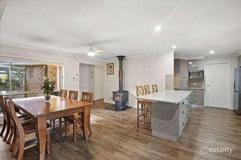 Property photo of 8 Ingram Close Kariong NSW 2250