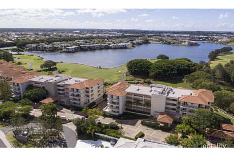 Property photo of 8433 Magnolia Drive East Hope Island QLD 4212