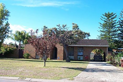 Property photo of 22 Currawong Way Thornlie WA 6108