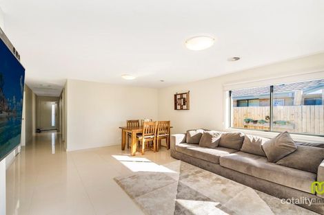 Property photo of 18 Arthur Tange Street Casey ACT 2913