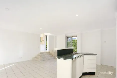 Property photo of 36 Sunbird Avenue Paradise Point QLD 4216