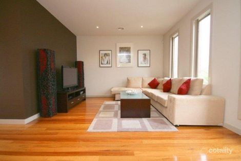 Property photo of 1/1 Vanderbilt Avenue Truganina VIC 3029