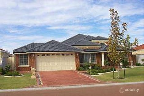 14 Lomandra Dr, Canning Vale, WA 6155