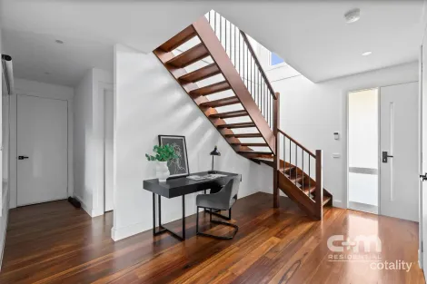 Property photo of 1/18 Lex Grove Oak Park VIC 3046