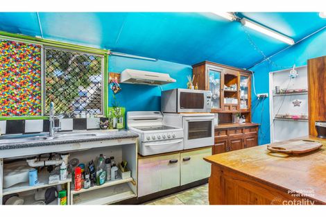 Property photo of 135 Lakes Creek Road Berserker QLD 4701