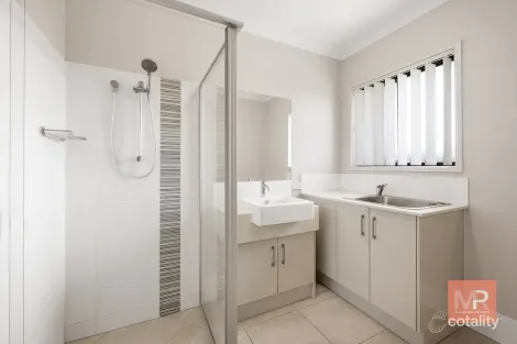 Property photo of 92 Manning Street Jimboomba QLD 4280