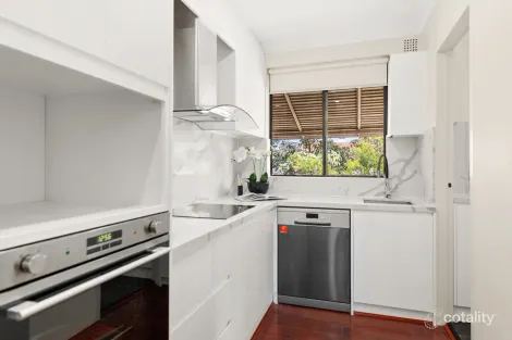 Property photo of 4/82-84 Hunter Street Hornsby NSW 2077