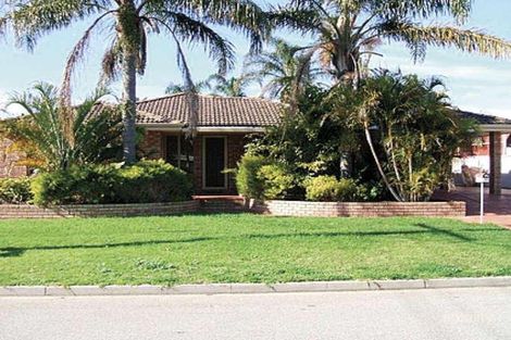 Property photo of 10 Sutcliffe Close Seville Grove WA 6112