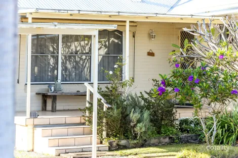 Property photo of 6 Richardson Street Old Bar NSW 2430