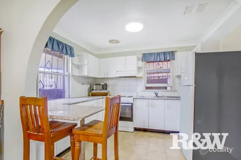 Property photo of 35 Idriess Crescent Blackett NSW 2770