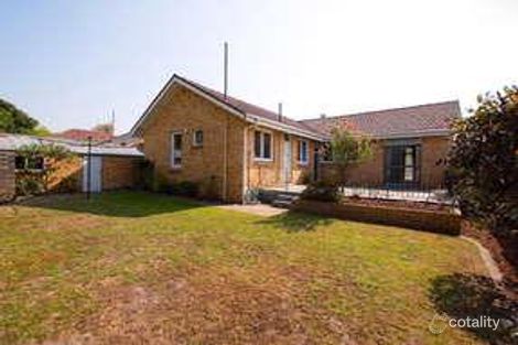 Property photo of 17 Wallen Road Ormond VIC 3204