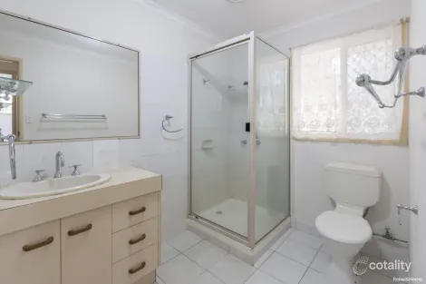 Property photo of 10 Cypress Street Avoca QLD 4670