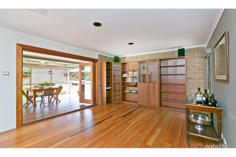 Property photo of 9 Werong Crescent Cleveland QLD 4163