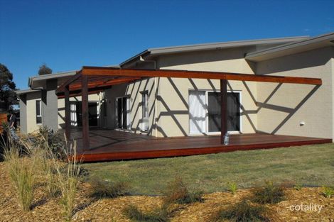 Property photo of 8 Turpentine Close Pokolbin NSW 2320