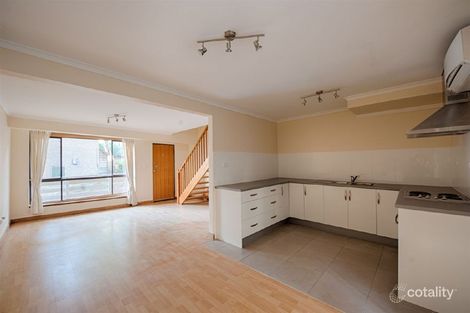 18/27 Norton Summit Rd, Woodforde, SA 5072