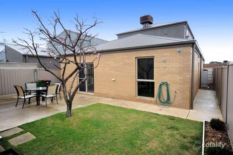 Property photo of 11 Harbour Way St Leonards VIC 3223