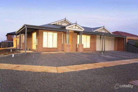 Property photo of 12 Grainger Circuit Point Cook VIC 3030