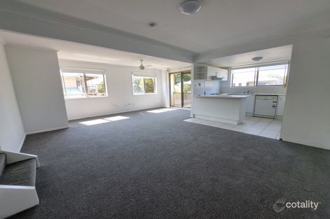 Property photo of 3/21 Prince Edward Parade Redcliffe QLD 4020