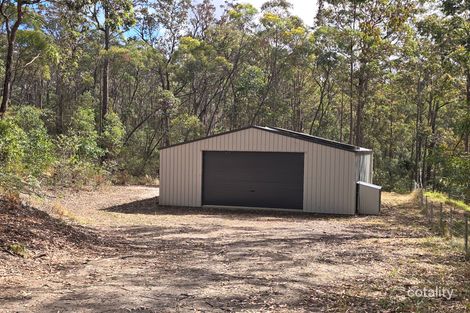 11 PINNELL RD, CROWS NEST, QLD 4355