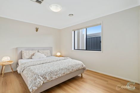 Property photo of 19 Jack Ryan Street Forde ACT 2914