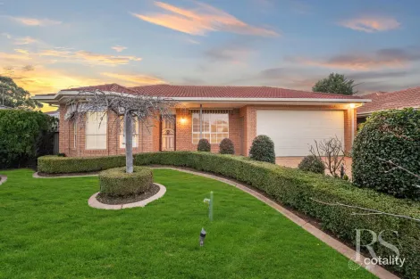 2 Tigris Cl, Werribee, VIC 3030