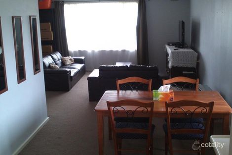 Property photo of 10 McKibbin Place Windradyne NSW 2795