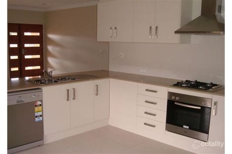 Property photo of 1/11 Highgrove Drive Highfields QLD 4352