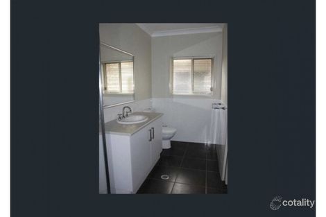 Property photo of 1/11 Highgrove Drive Highfields QLD 4352
