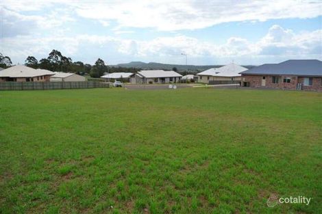 Property photo of 2 Evelyn Court Highfields QLD 4352