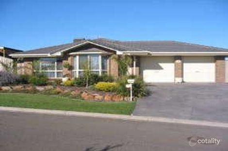 4 Blight Cres, Hillbank, SA 5112