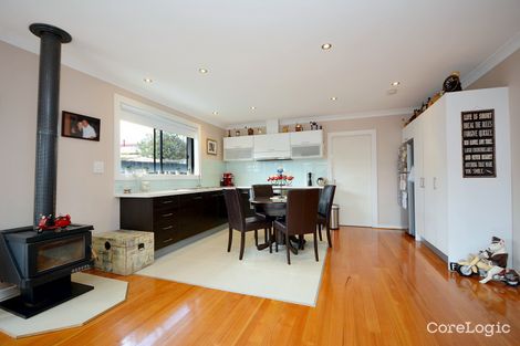 Property photo of 5B White Court Meadow Heights VIC 3048