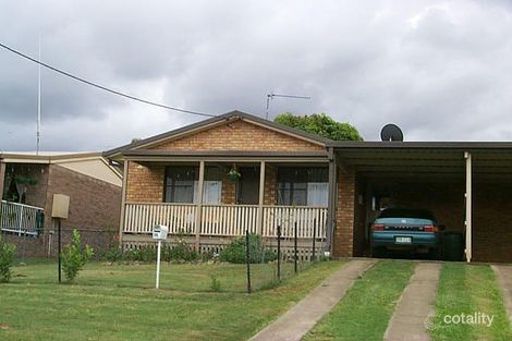 7 Loder St, Southside, QLD 4570