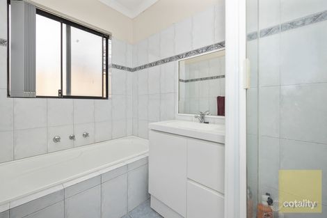 Property photo of 17 Donabate Road Ridgewood WA 6030