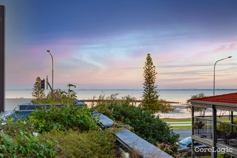 Property photo of 2/80 Hornibrook Esplanade Clontarf QLD 4019