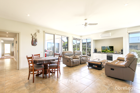 Property photo of 11 Georges Terrace Swan Reach VIC 3903