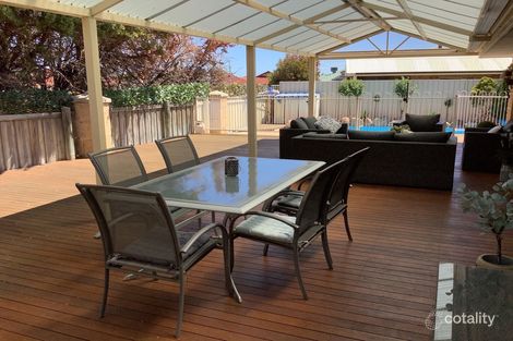 Property photo of 1 Lundy Court Currambine WA 6028