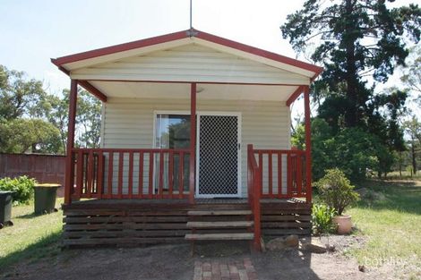25 Leonard St, Thirlmere, NSW 2572