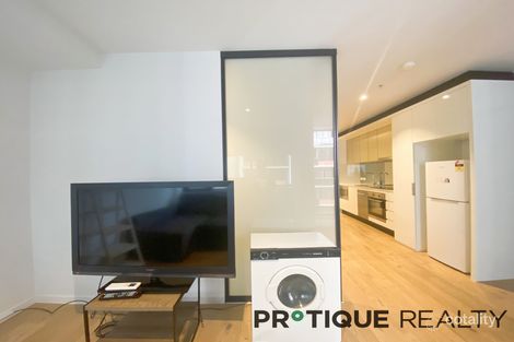 Property photo of 3304/33 Rose Lane Melbourne VIC 3000