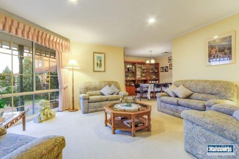 Property photo of 27 Whipbird Court Rowville VIC 3178