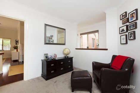 Property photo of 8 Mayena Retreat Hillarys WA 6025