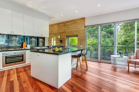 Property photo of 9 Naughton Grove Blackburn VIC 3130