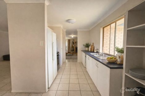 Property photo of 5 Cotton Close Forest Lake QLD 4078