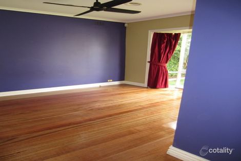 Property photo of 10 Raymond Road Seaford VIC 3198