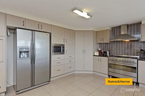 Property photo of 20 Hillary Circuit Pacific Pines QLD 4211