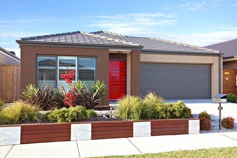 Property photo of 51 Landing Place Point Cook VIC 3030
