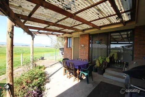 Property photo of 27 William Crescent Yinnar VIC 3869