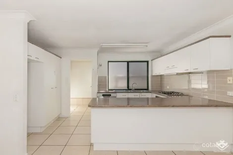 Property photo of 4 Harrow Place Arundel QLD 4214