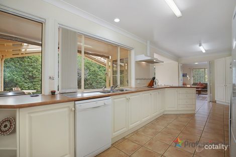 Property photo of 32 Wattle Drive Saumarez NSW 2350