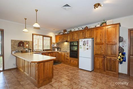 Property photo of 44 Patrick Close Greensborough VIC 3088