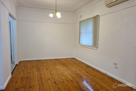 Property photo of 21 Alamein Road Revesby Heights NSW 2212